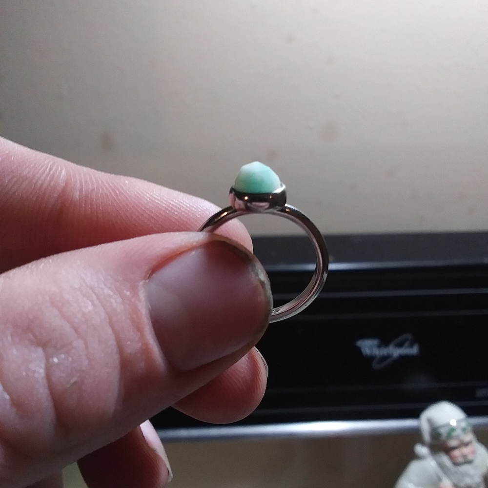 Silver ring - Picture 2 of 4